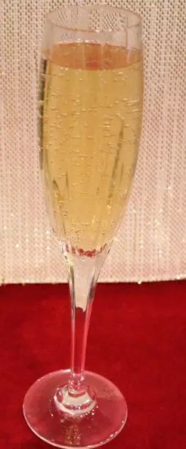 Glass of Bubbly Bourbon Cocktail