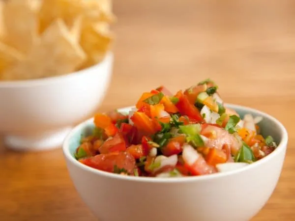 bowl of best salsa for keto diet with chips