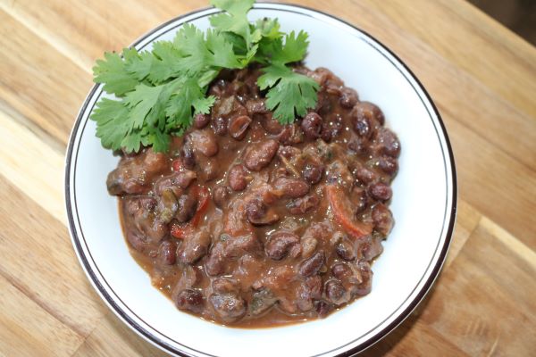 The finished dish - Slow Cooker Southwest Bacak Beans