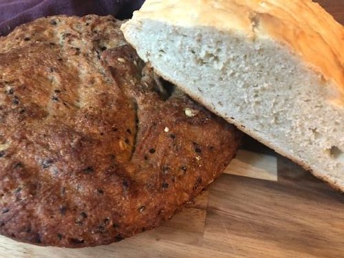 Beautiful loaves of bread baked without yeast