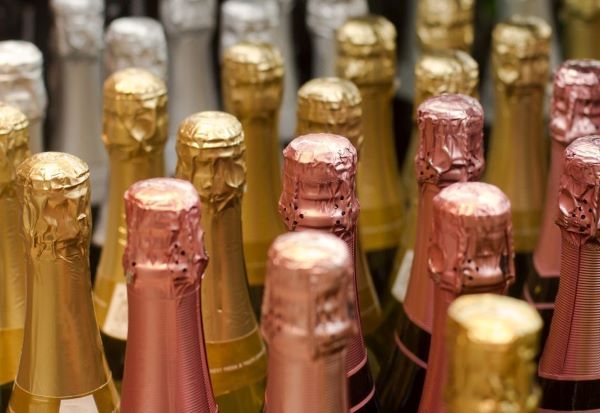 Sparkling Wines to Enjoy