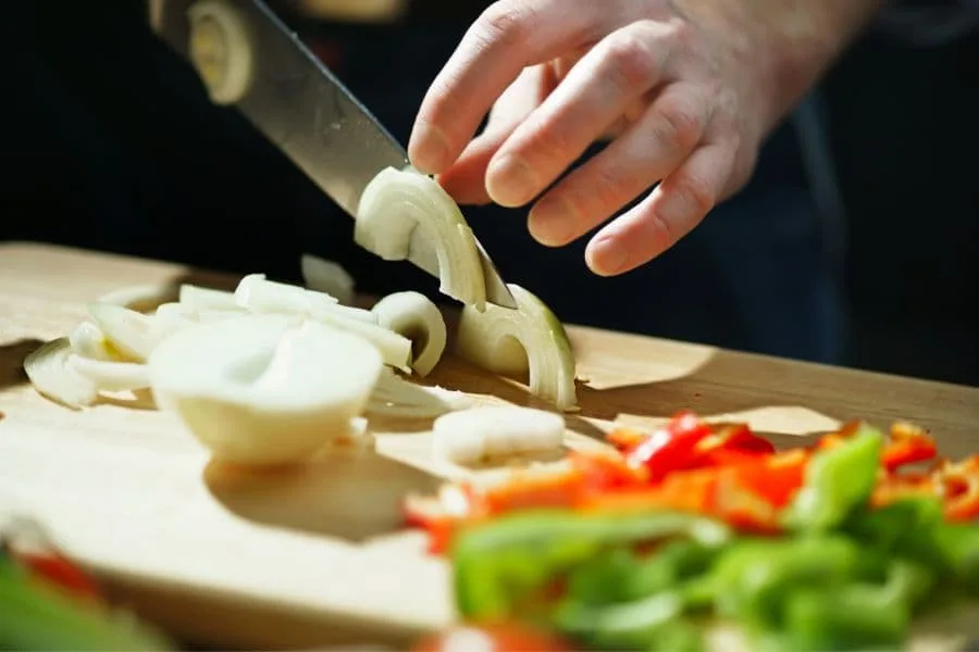 How to Cut Onions for Fajitas the Easy Way