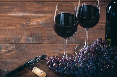 What temperature to serve red wine