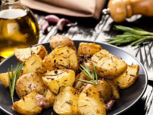 How many pounds of roasted potatoes per person you need for this recipe depends on whether you factor in second helpings and leftovers.