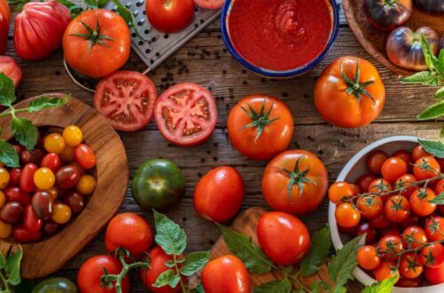 Loads of tomatoes for how to cut tomatoes for salads