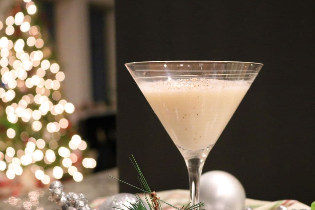 A delicious Dekuyper Buttershots drink recipe for a wintertime cocktail